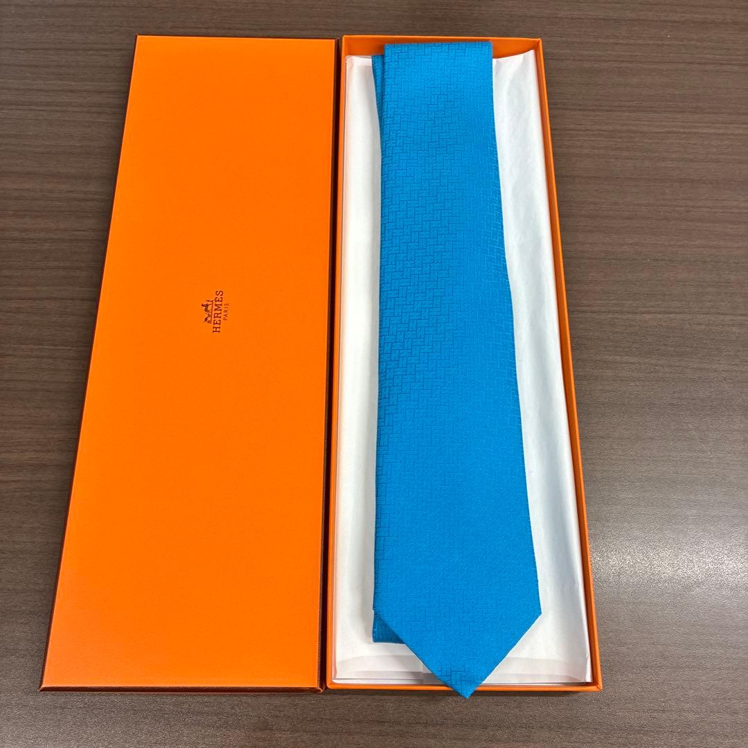 極美品　エルメス　ネクタイ　水色ブルー　H柄H織　ファソネ　結婚式