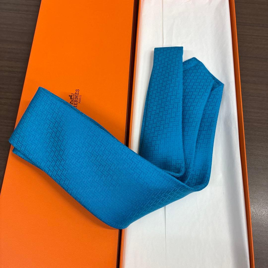 極美品　エルメス　ネクタイ　水色ブルー　H柄H織　ファソネ　結婚式