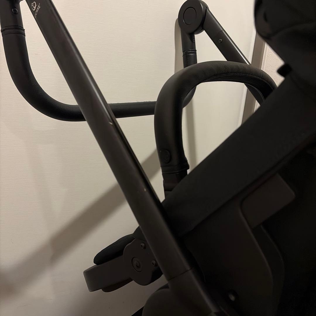 STOKKE ベビーカー ブラック