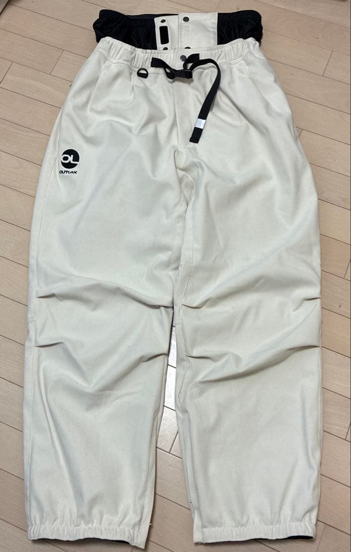 【中古】OUTLAXスノボウェア上下セット
