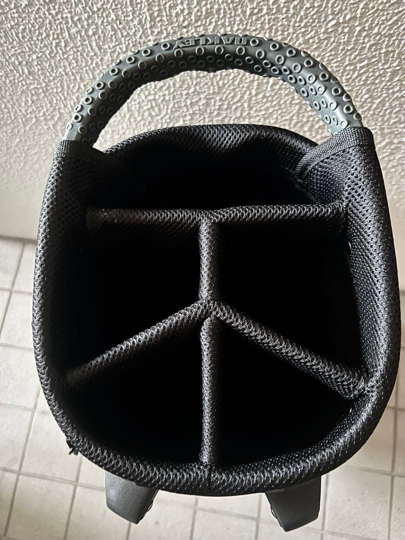 オークリー（OAKLEY）キャディバッグ OAKLEY STAND 17.0