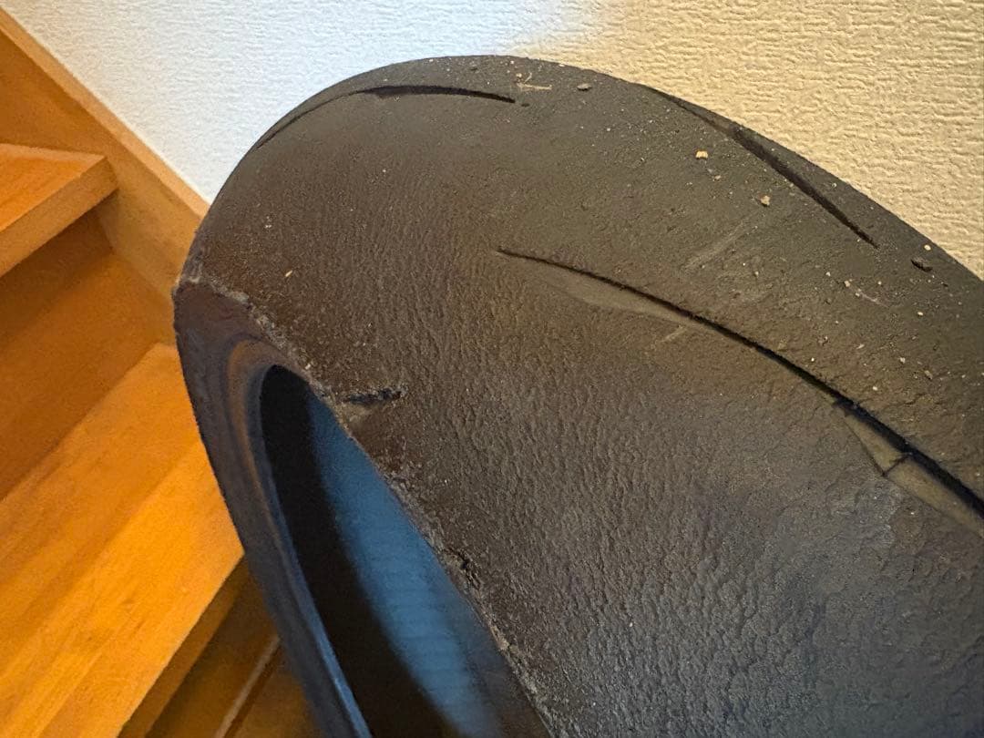 ブリジストン　R11 120/600R17 180/640R17 前後セット