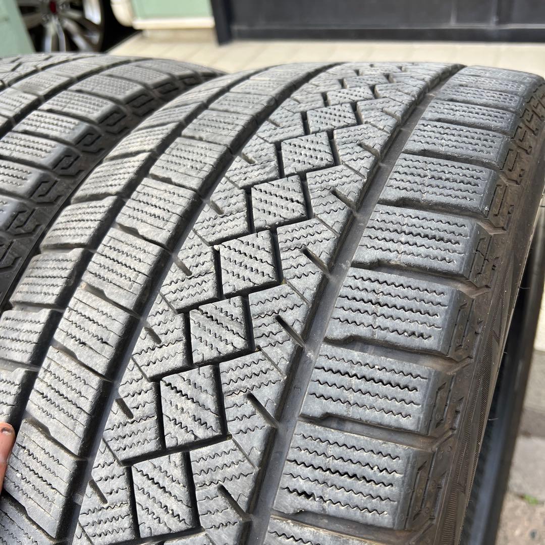 ピレリ ICE ZERO ASIMMETRICO 245/40R18