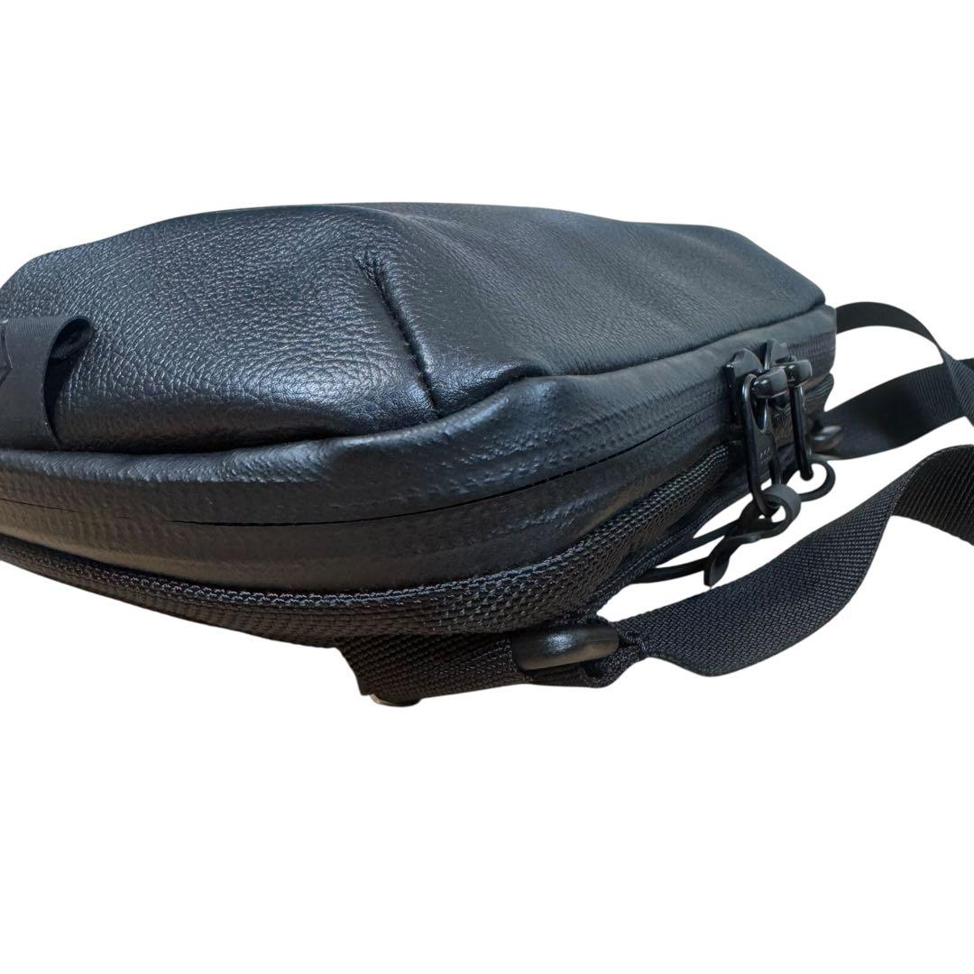 美品✨　WEXLEY　4WAY SLING PACK 　日本限定　2024AW