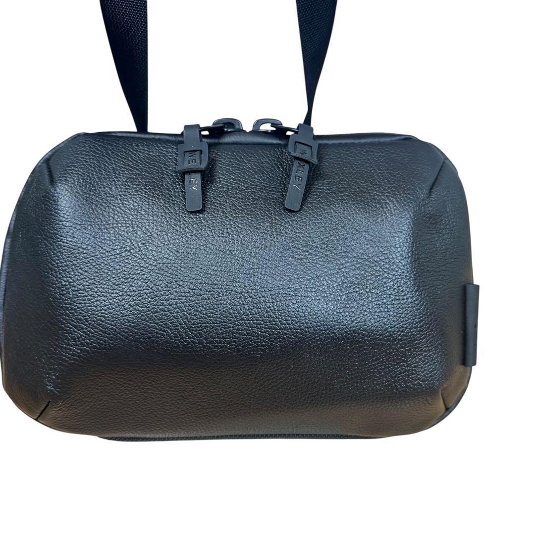 美品✨　WEXLEY　4WAY SLING PACK 　日本限定　2024AW