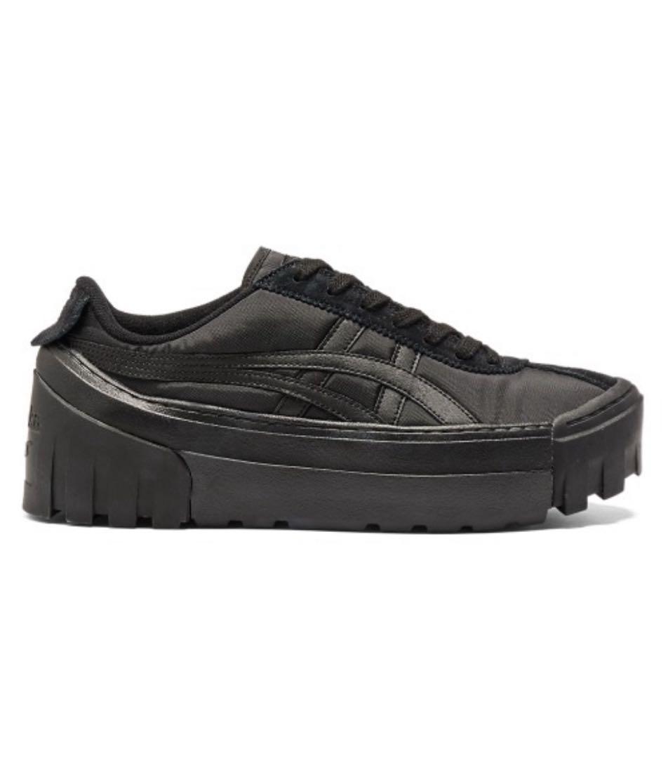 s*i様 Onitsuka Tiger ブラック厚底スニーカー