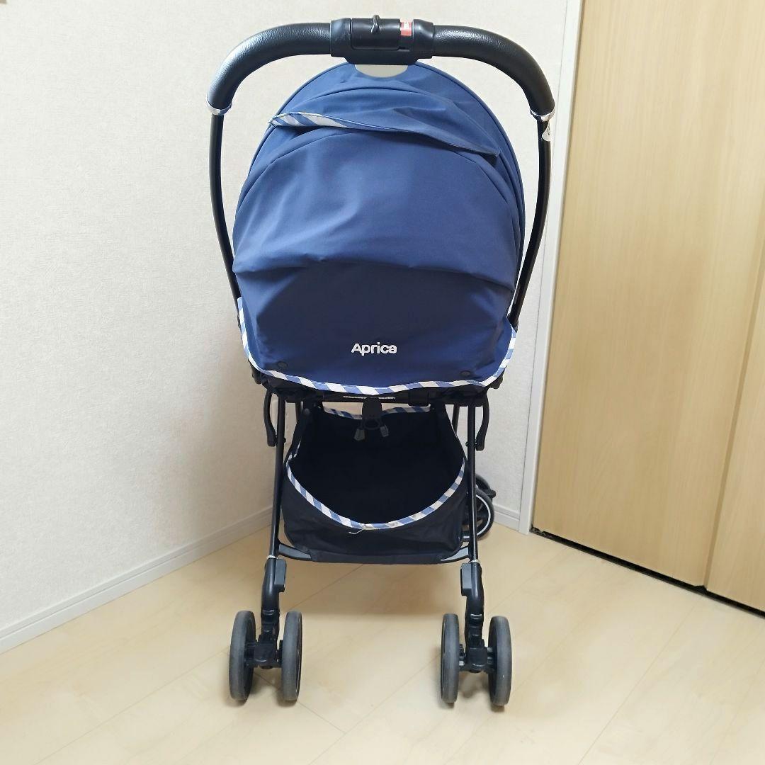 美品　アップリカ　ラクーナエアーAC レザー調ハンドル　マリンボーダー　両対面