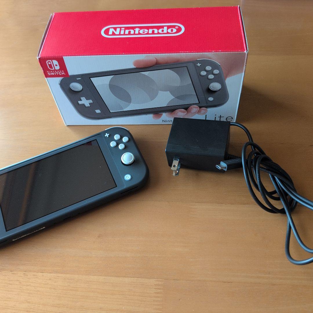 ニンテンドースイッチ　ライト　ダークグレー