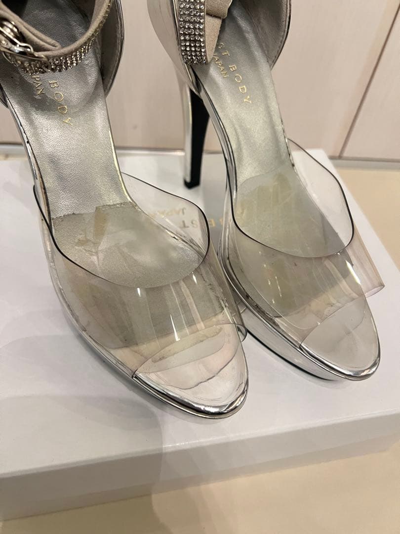 ベストボディジャパン公式ヒール24cm ラインストーンストラップハイヒール⭐️値下