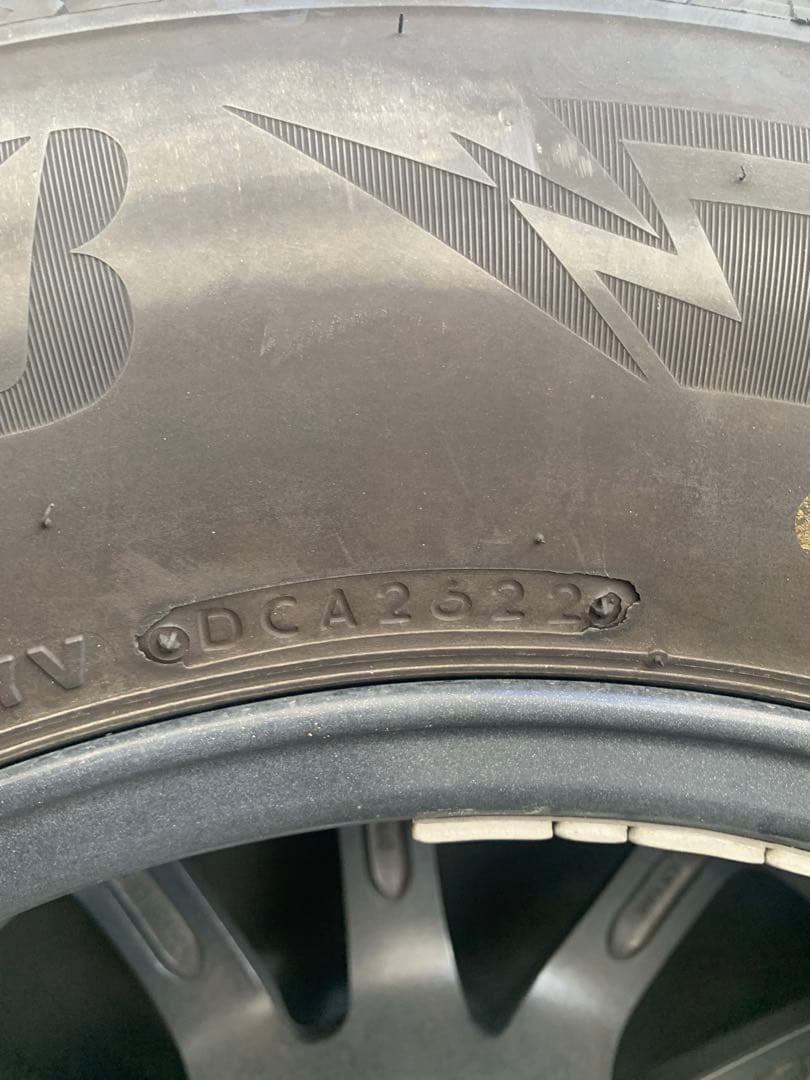 ブリザック16インチ DM-V3 スタッドレス　【中古品】