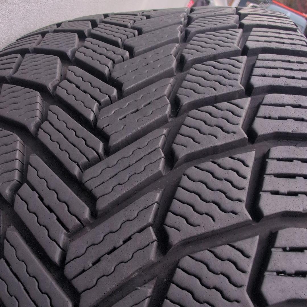 送込スタッドレスMICHELIN X-ICE  235/45R19 4本