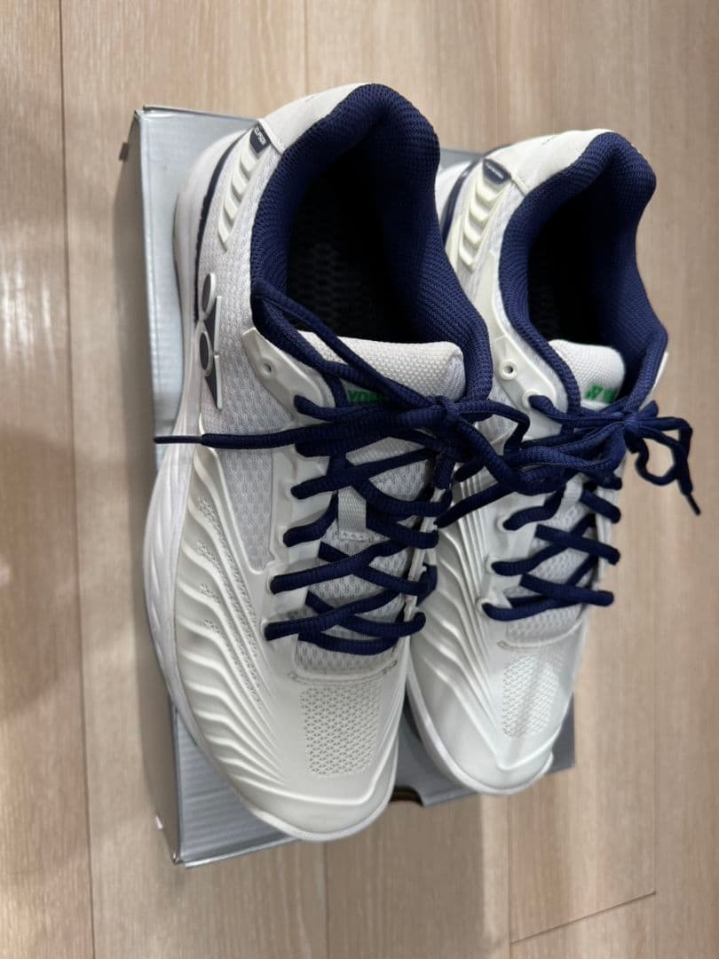 YONEX パワークッションエクリプション4 27.5cm美品