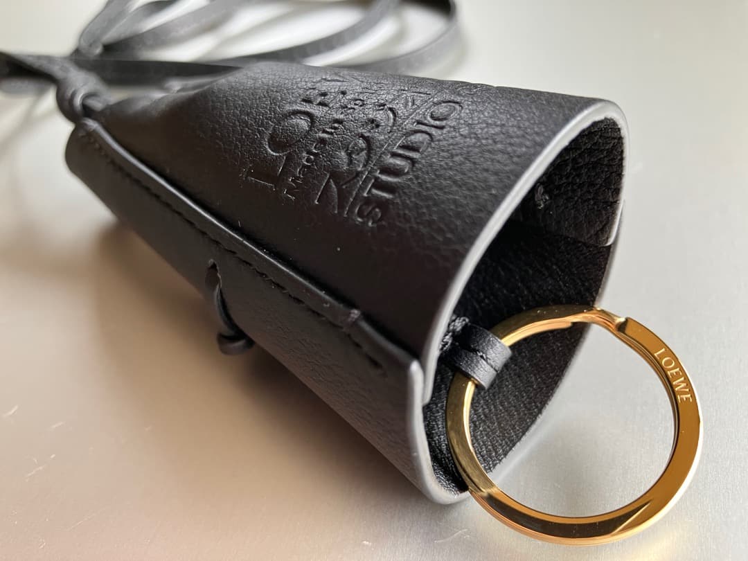 LOEWE (ロエベ) ×スタジオジブリ 千と千尋の神隠し カオナシキーケース