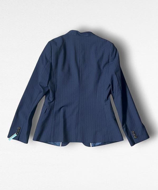 ☆新品☆ORIHICA RHYME ノーカラーストライプスーツ