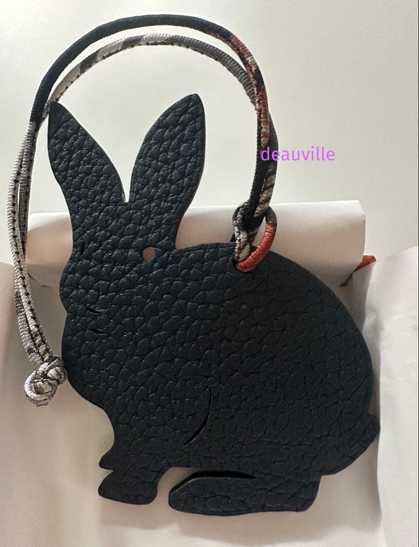 【Tomo】HERMES プティアッシュ ラビット うさぎ チャーム
