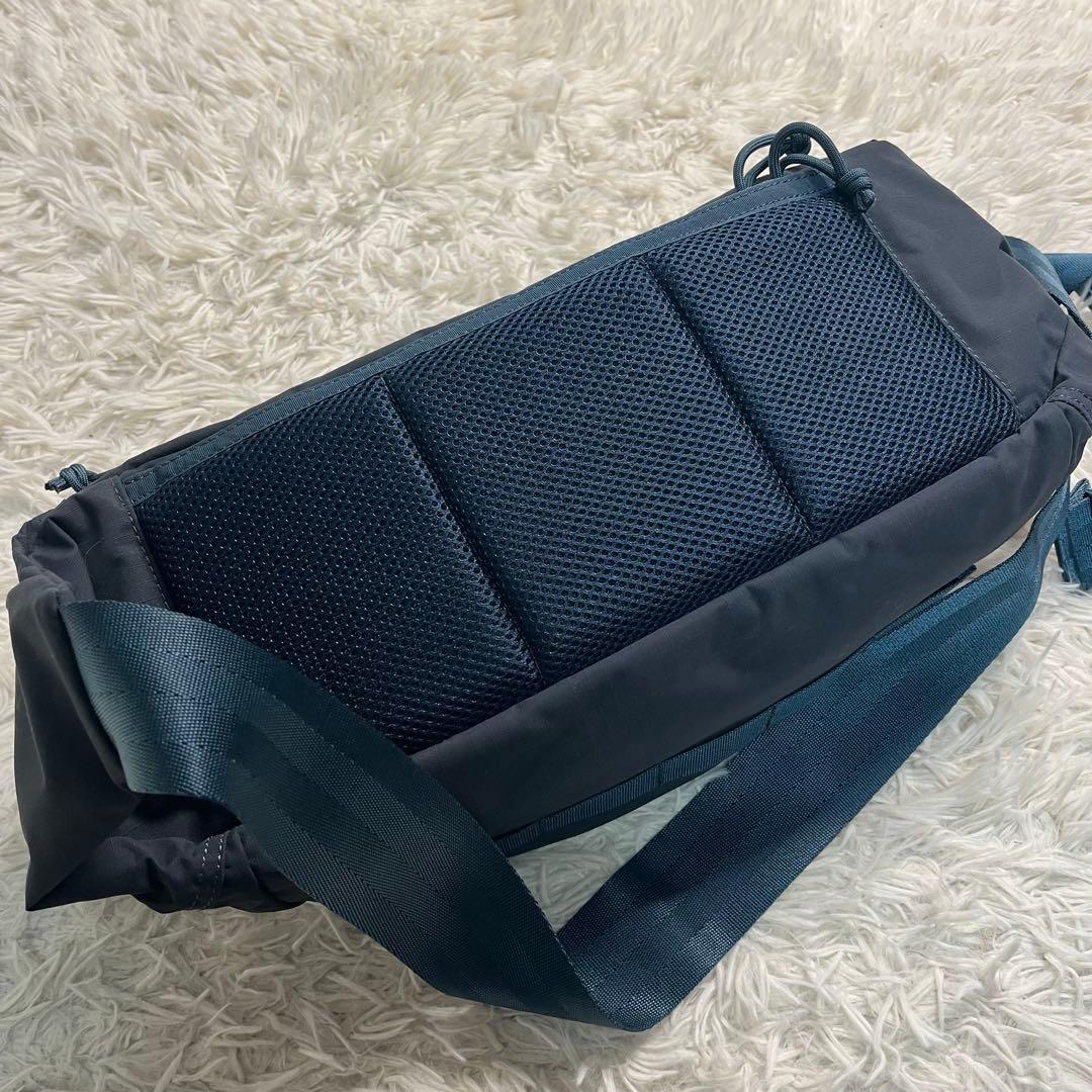 BRIEFING MODULEWARE MASTER POD MW 定価2.4万