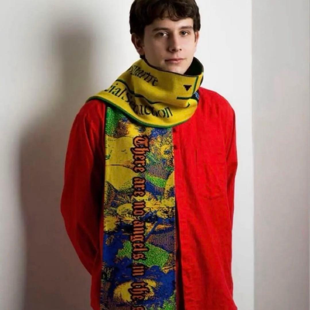 【新品未使用】MONTMARTRE NEW YORK マフラー