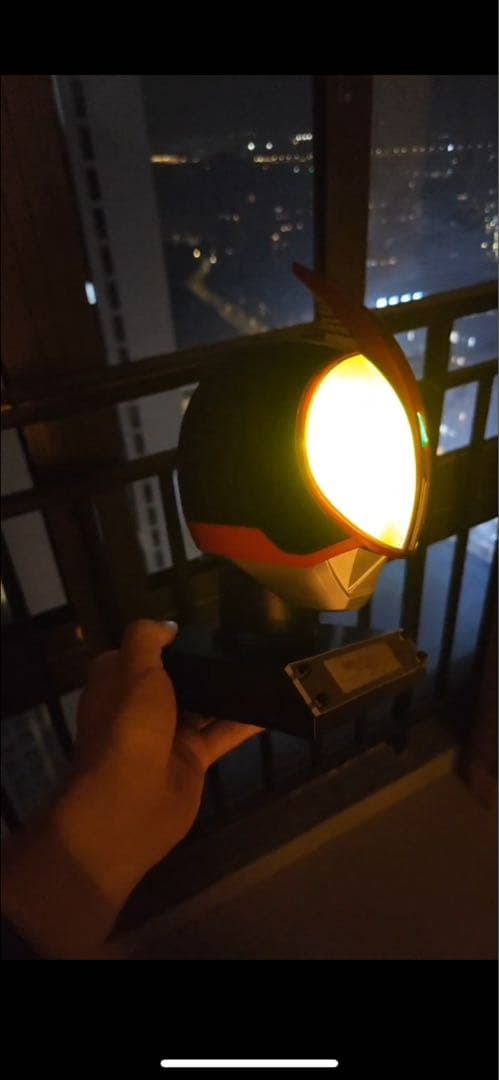 仮面ライダーファイズ 「仮面ライダー555(ファイズ)」発光マスク 傷があり