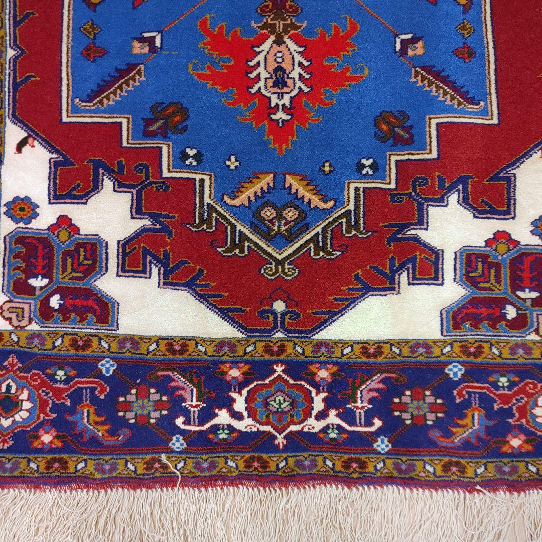ペルシャ絨毯 新品 160x114 手織り クルド・ グーチャン産 persia