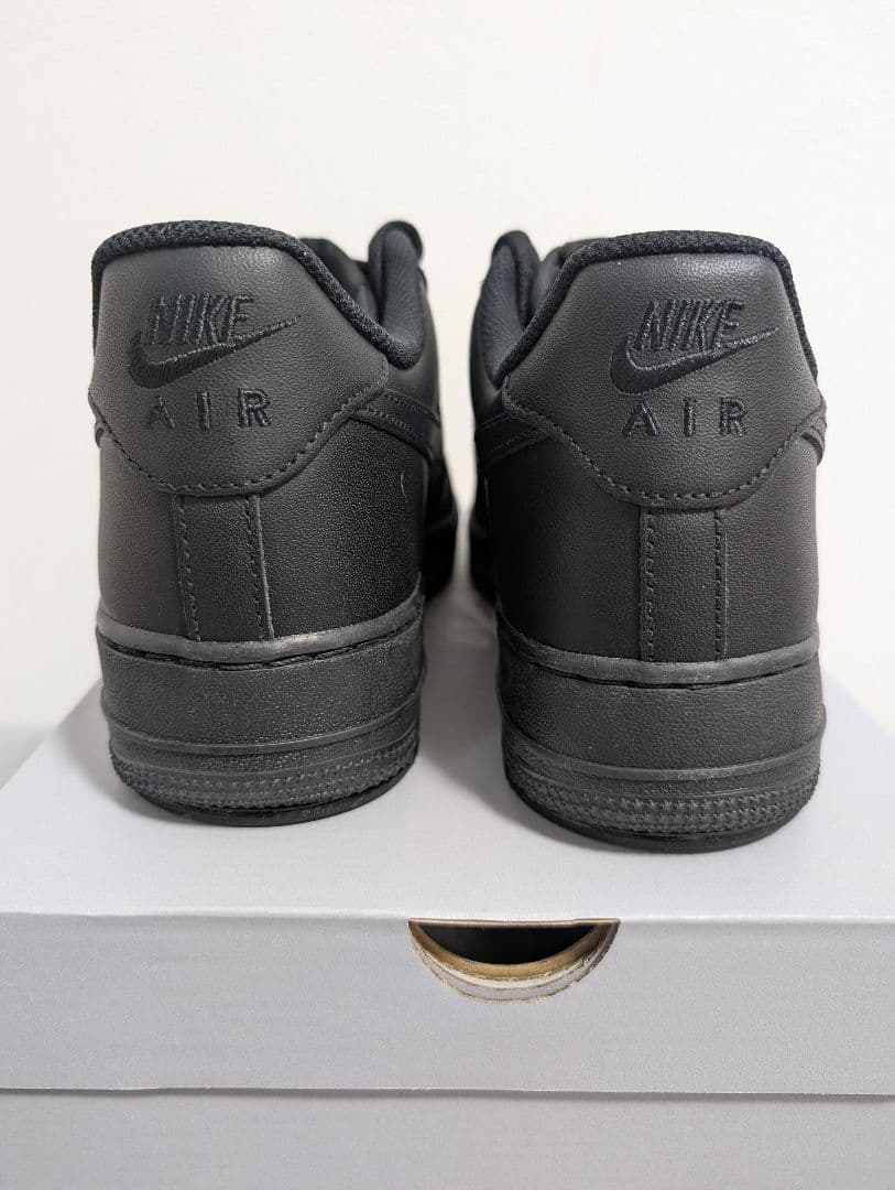NIKE エアフォース1 メンズ ブラック 28cm