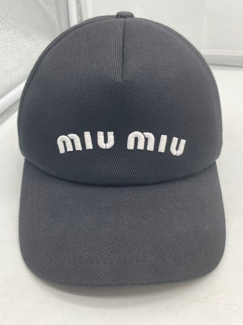 【mh】miu miu ブラック ベースボールキャップ