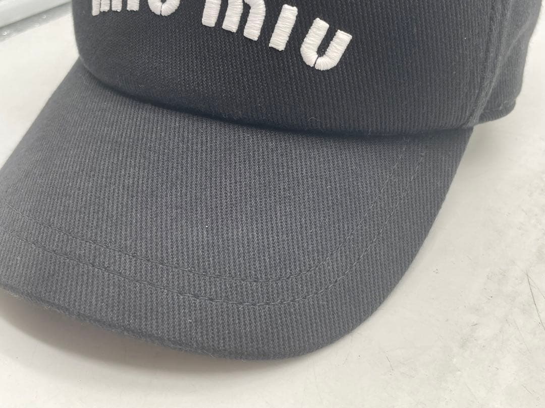 【mh】miu miu ブラック ベースボールキャップ