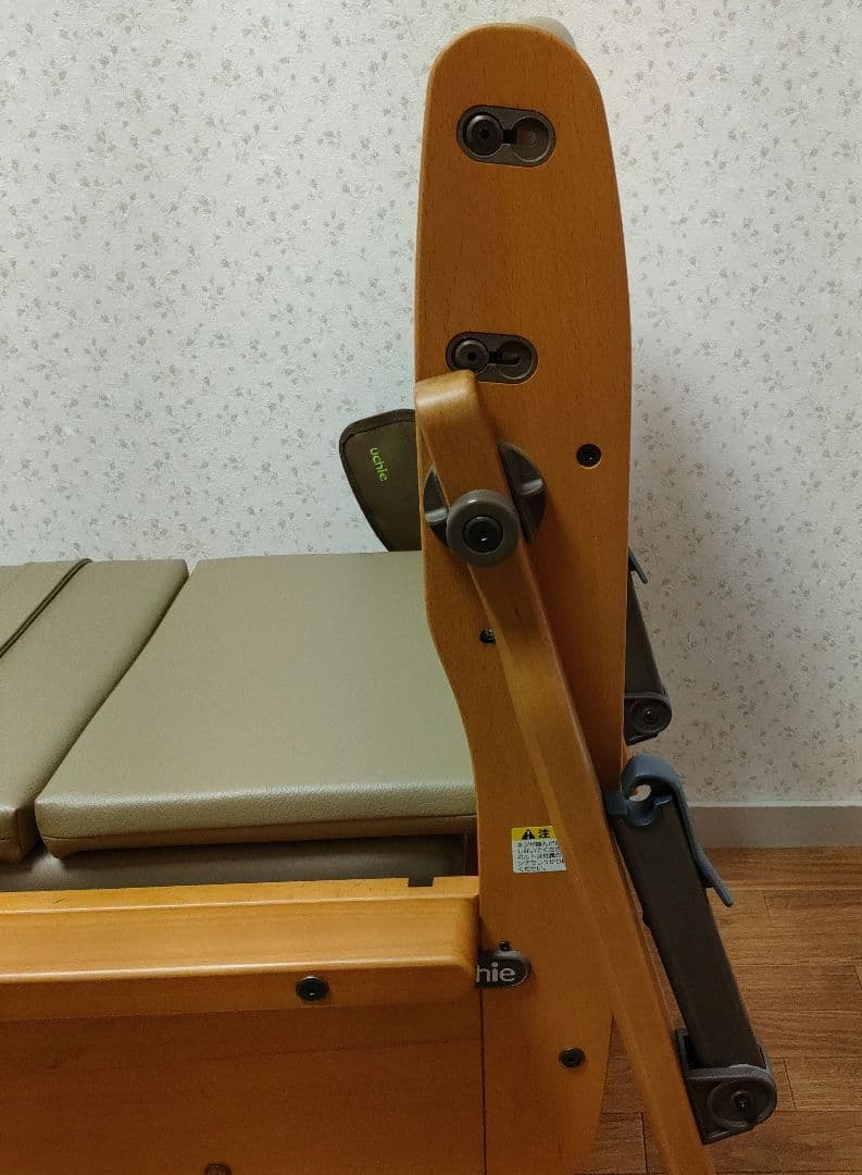 売約済み　uchie/介護用 家具調ポータブルトイレ／(美品) 送料込み