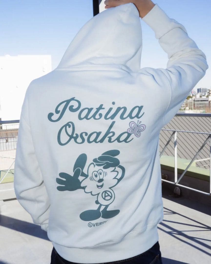 XLサイズ　VERDY パティーナ　コラボ　ロゴ　パーカー　patina 大阪
