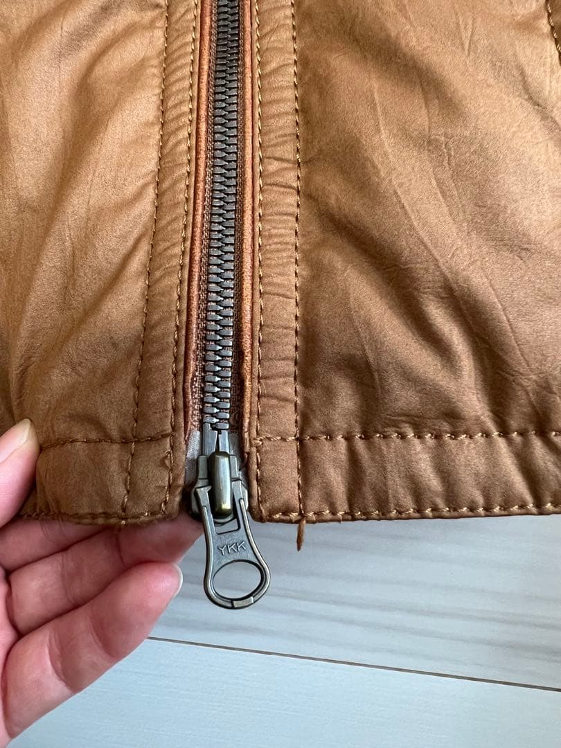BURBERRY 　バーバリー ベルト付きダウンジャケット