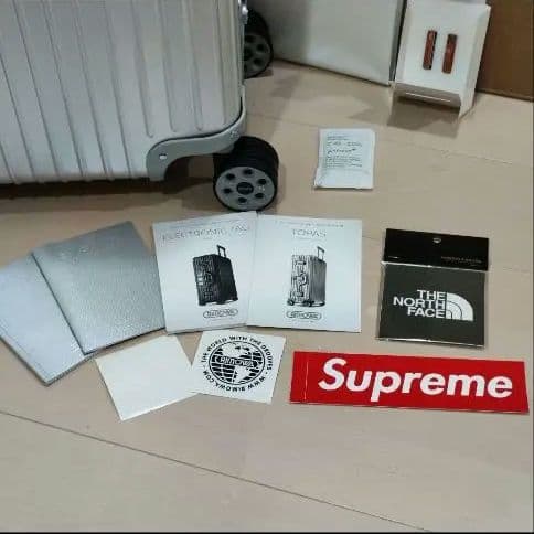ドミールですm(_ _)m　　　78L リモワ RIMOWA トパーズ