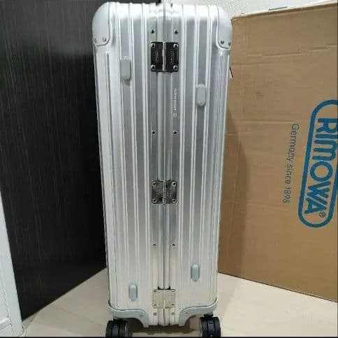 ドミールですm(_ _)m　　　78L リモワ RIMOWA トパーズ