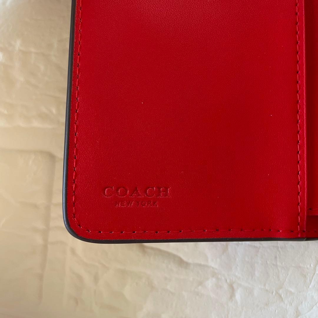 週末セール‼️ 新品COACH 二つ折り財布 ブラウン/レッド 赤 ギフト 箱付き