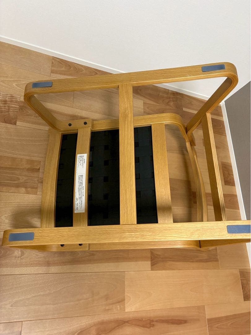 【大阪府】無印良品　リビングでもダイニングでもつかえるテーブルチェア