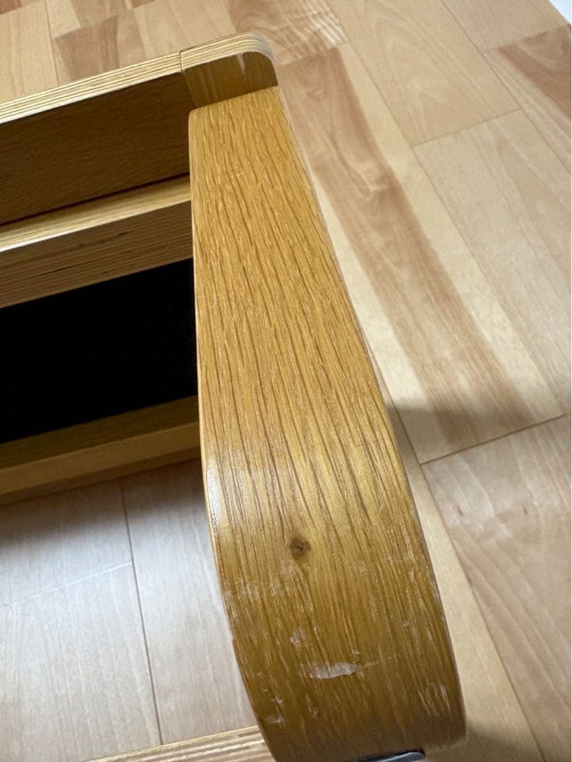 【大阪府】無印良品　リビングでもダイニングでもつかえるテーブルチェア