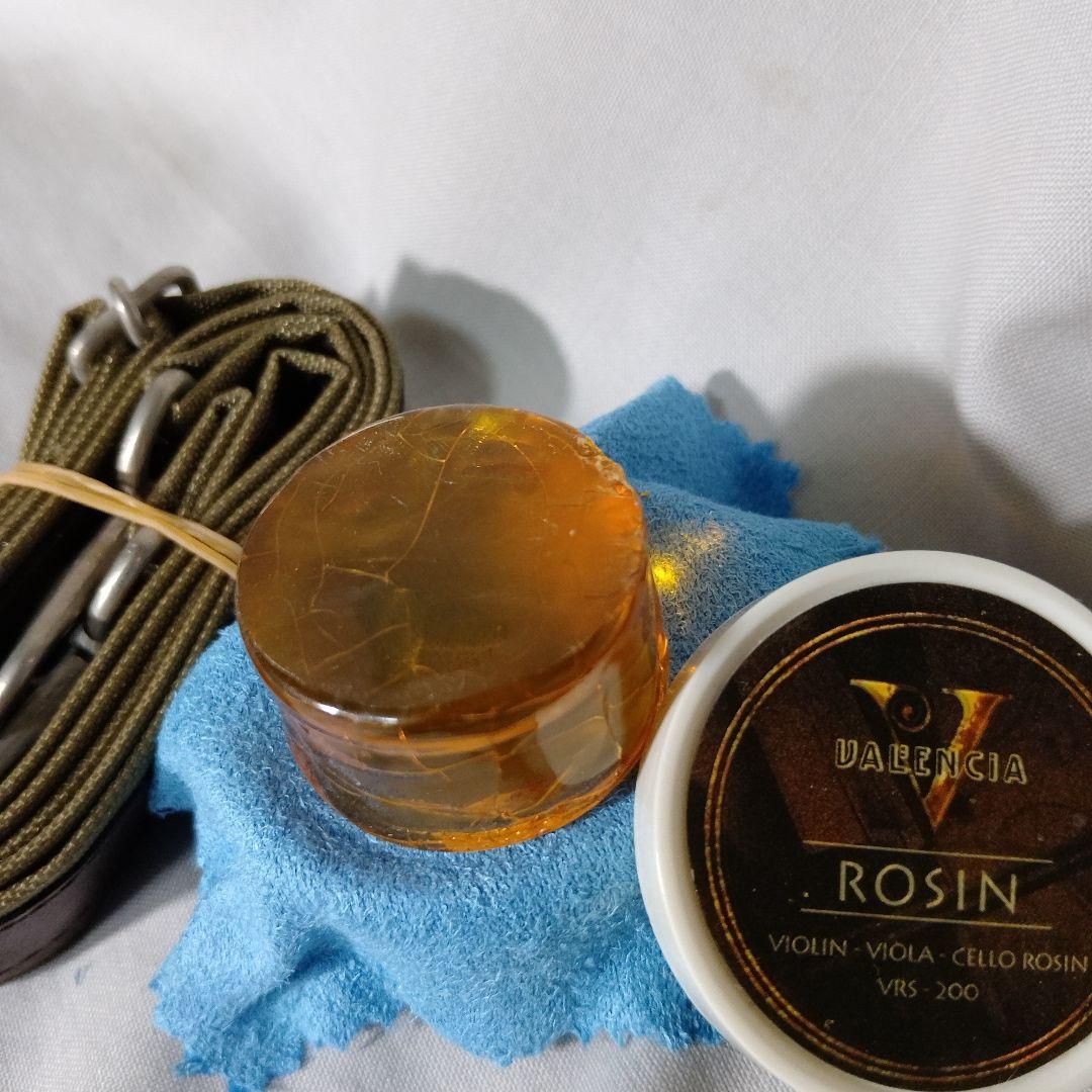 ♥️値下しました♥️スズキバイオリン4/4♥️品番200♥️肩当て弓ケ―ス松脂付