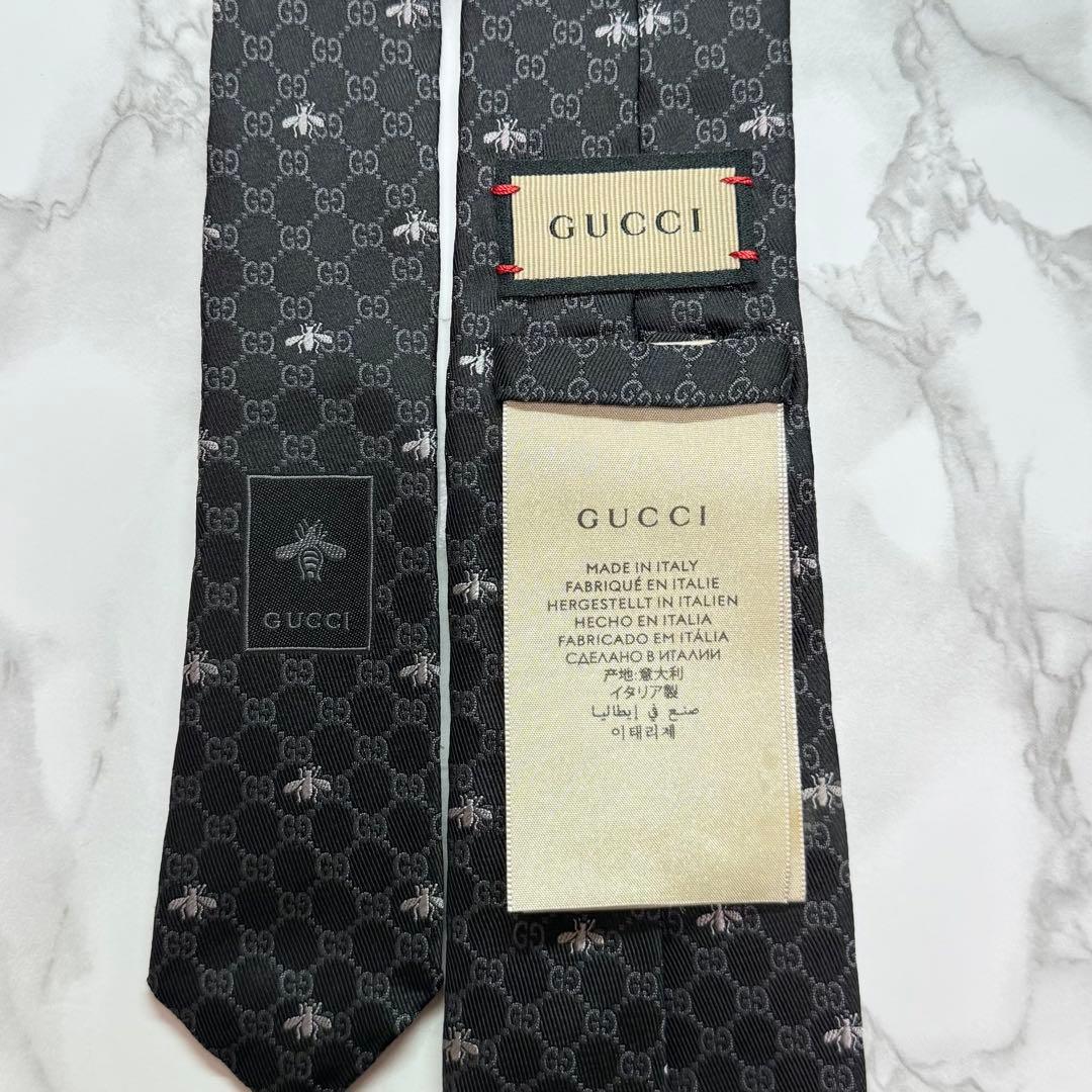 ✨極美品✨ 近年モデル GUCCI ネクタイ シルク100% GG柄 蜂 黒