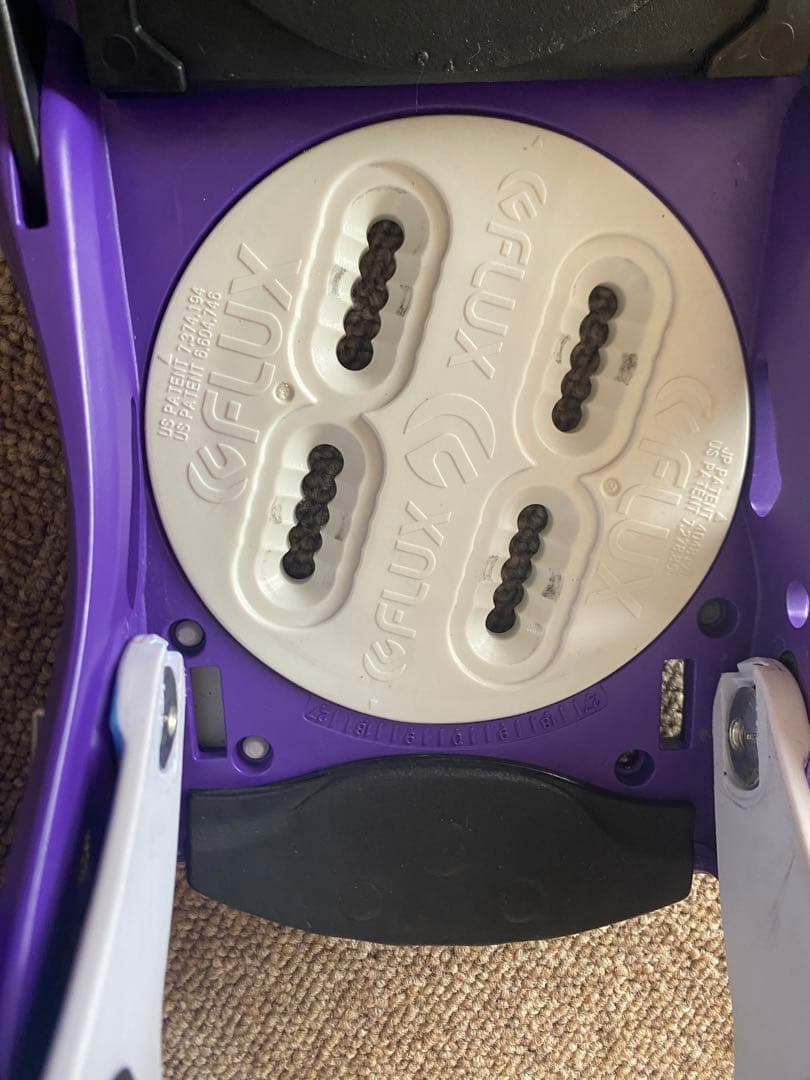 レディースFLUX スノーボードビンディング 花柄　スピード発送