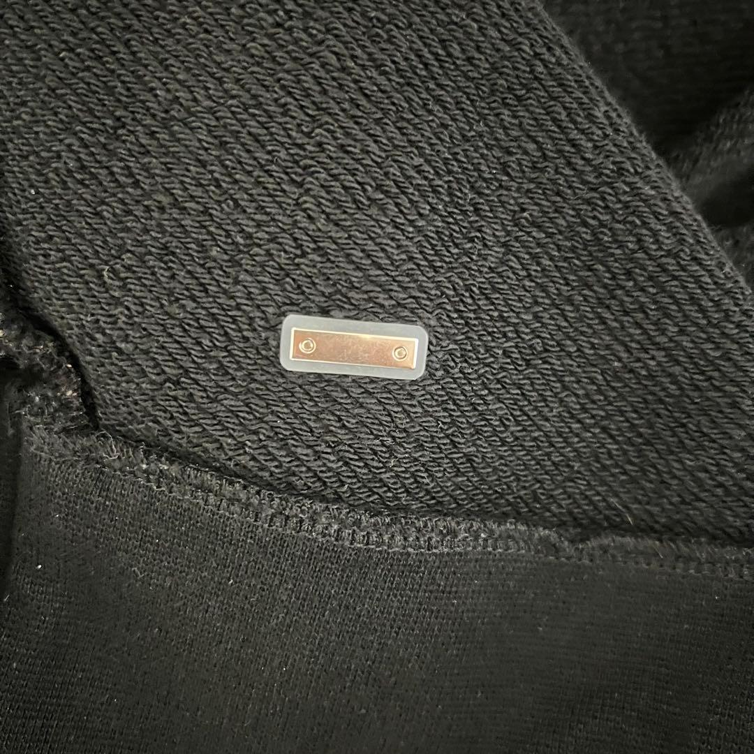 amiri パーカー