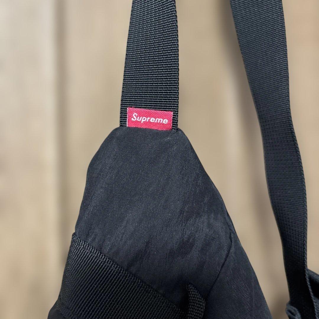 supreme スリングバッグ　ブラック