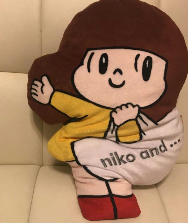 マムアン クッション　niko and…