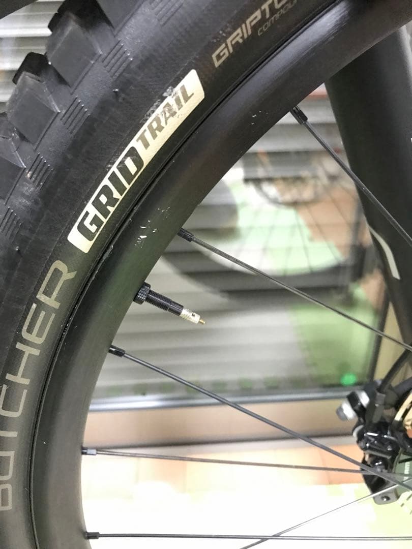 確認用Levo SL Comp Carbon Size S Tint Green