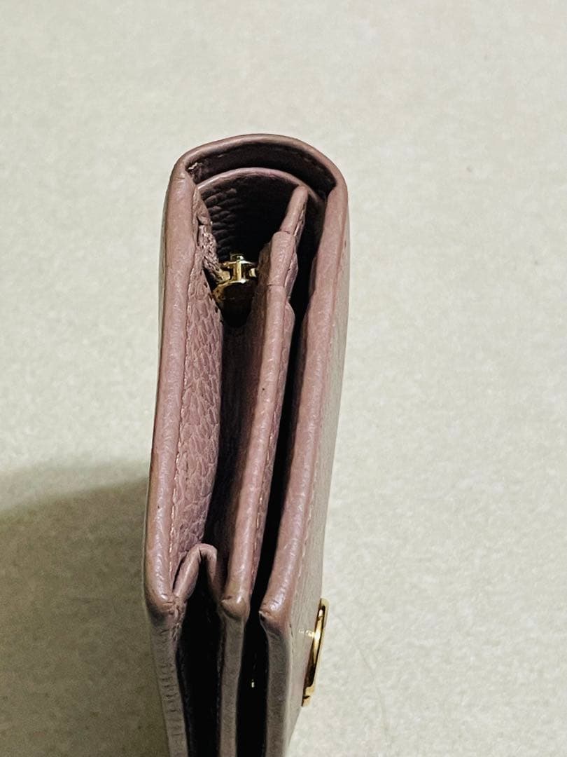 グッチ　マーモント　財布　GUCCI
