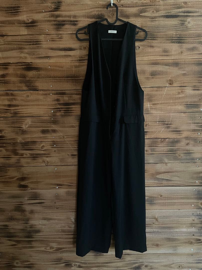 トゥモローランド　DES PRES 黒 サロペット ワイドパンツ サイズＦ