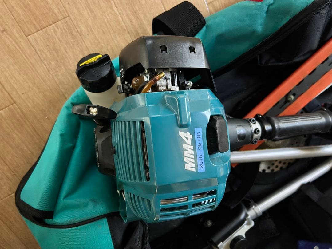 ゆ*l様 マキタ MEX2650LHM 芝刈り機 付属品あり