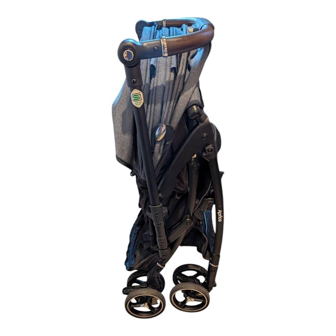 APRICA ラクーナクッションフリープラス 2023年 2162164 デニム