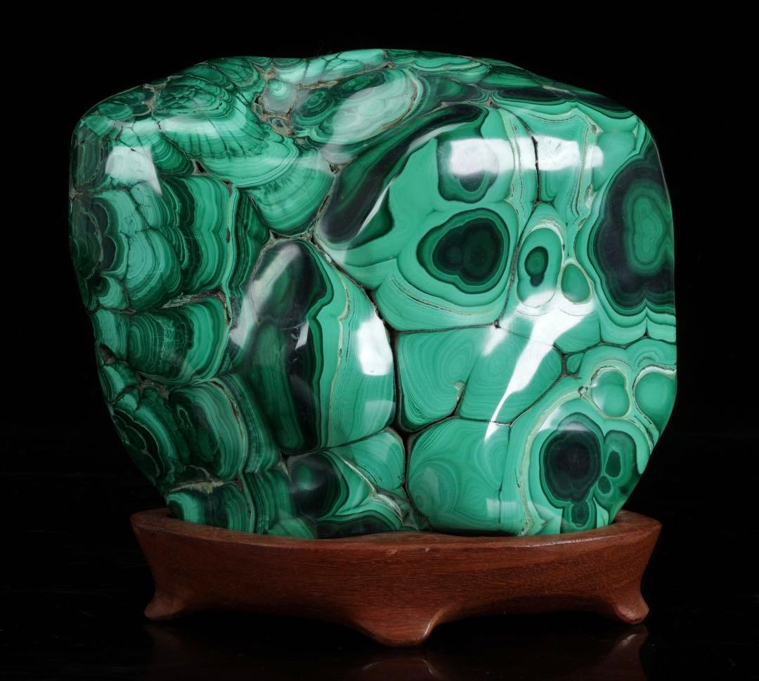 天然マラカイト 孔雀石 台座付 5.3kg 原石 鑑賞石水石 飾石 鉱石 美石