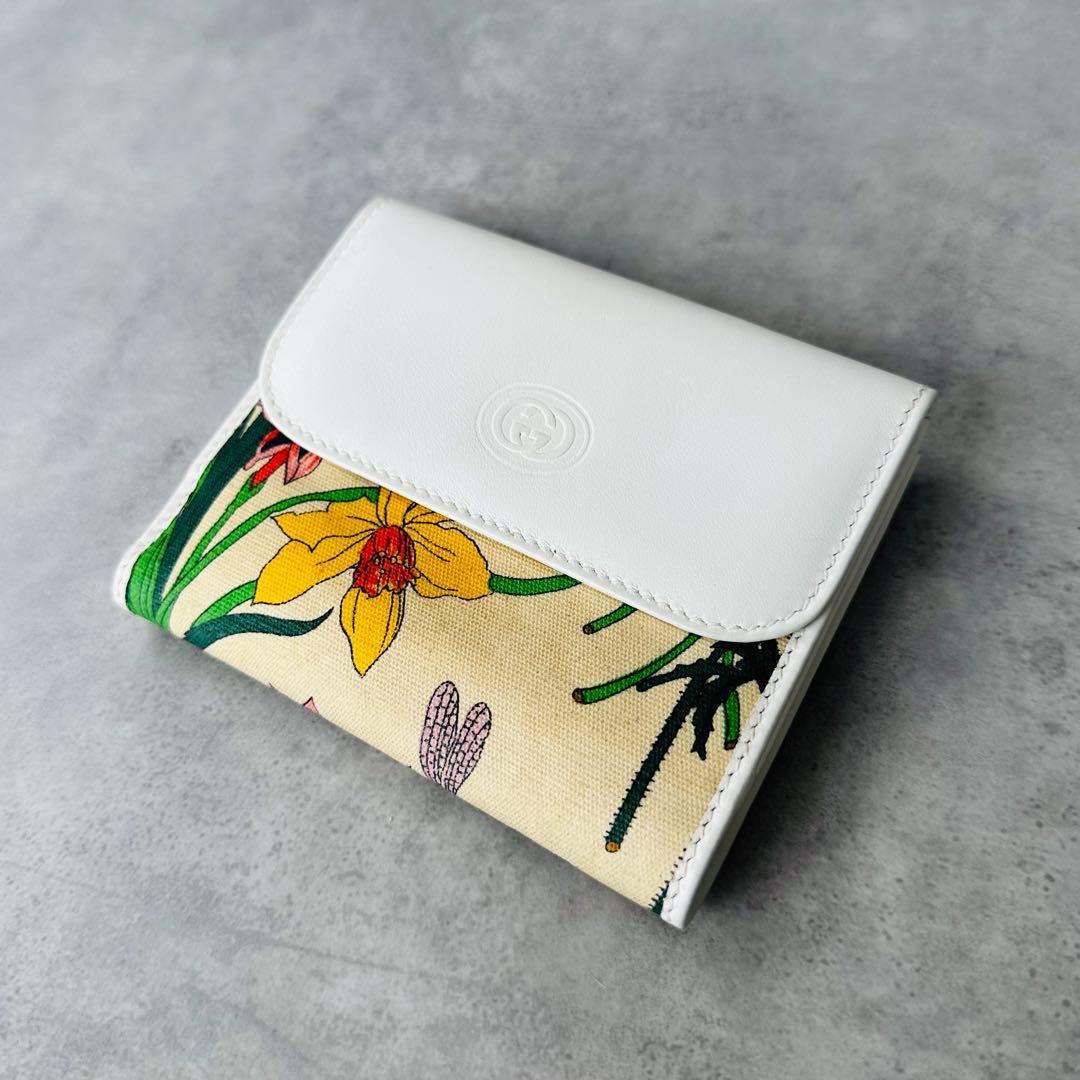 希少✨GUCCI フローラ インターロッキング　花柄　フラワー　二つ折り財布