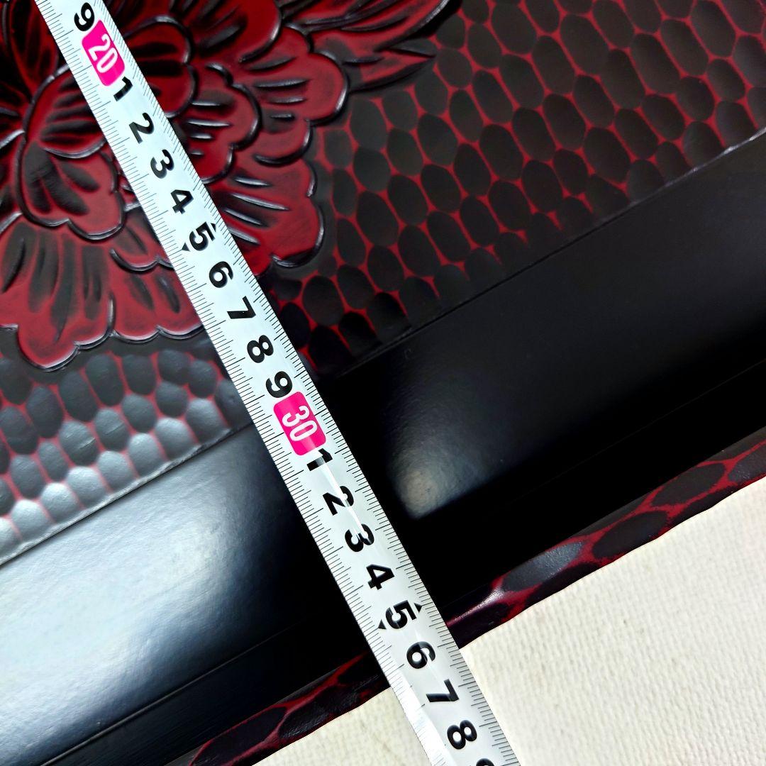 M1216G1 鎌倉彫衣裳盆 鎌倉彫 乱れ箱 木製衣裳箱