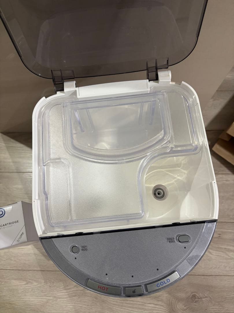 エブリィフレシャスmini ホワイト 浄水器　フィルターカートリッジ３本付き