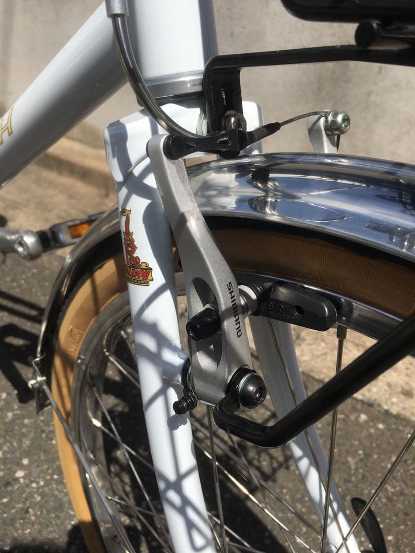 極上品 ミニベロ ラレー ホワイト チャリ 自転車 20インチ 新車